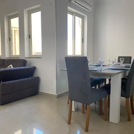 Apartment Water'S Edge Spinola Bay Apartment *